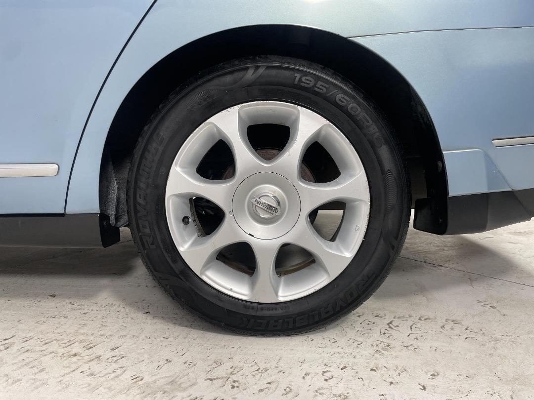 Photo '11' of Nissan Bluebird Photo '11' of Nissan Bluebird