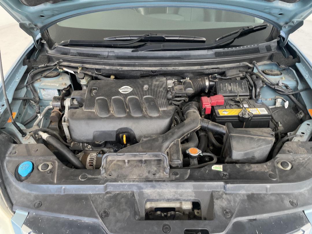 Photo '13' of Nissan Bluebird