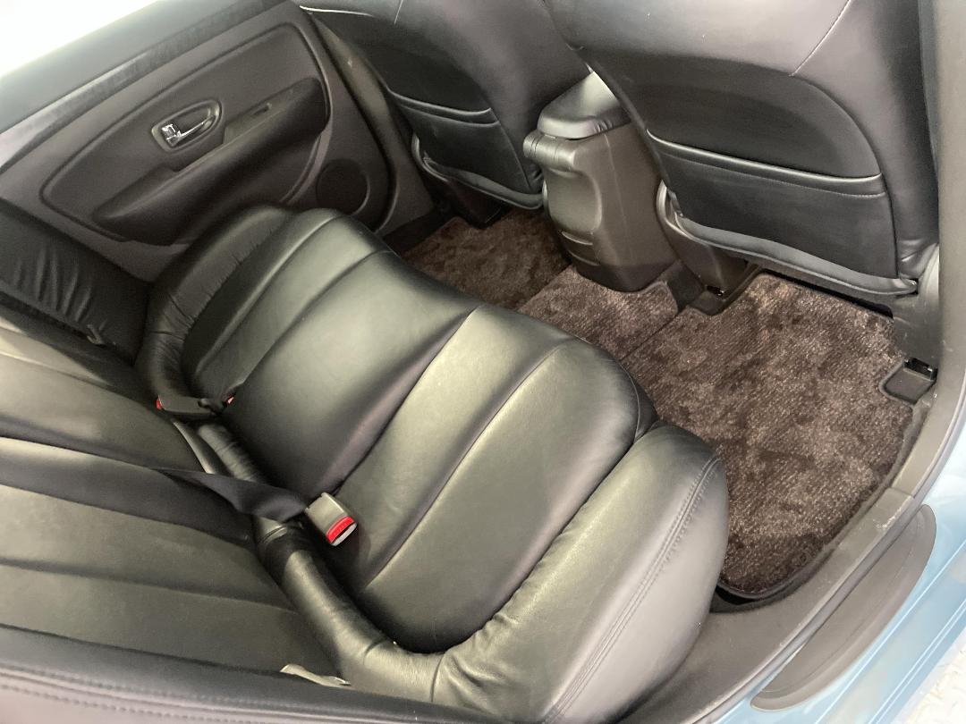 Photo '20' of Nissan Bluebird