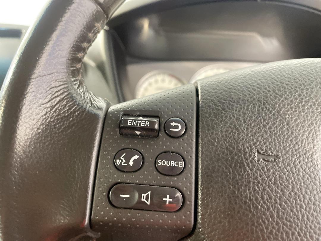 Photo '25' of Nissan Bluebird