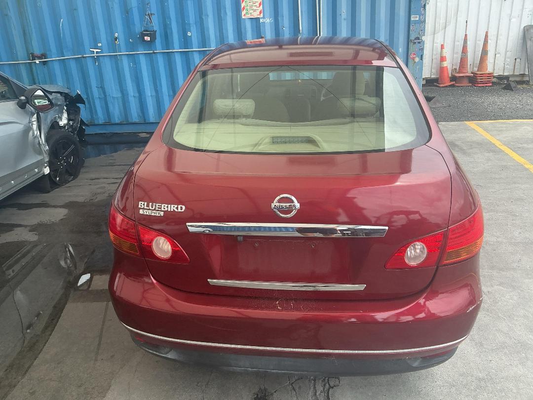 Photo '10' of Nissan Bluebird Sylphy Photo '10' of Nissan Bluebird Sylphy