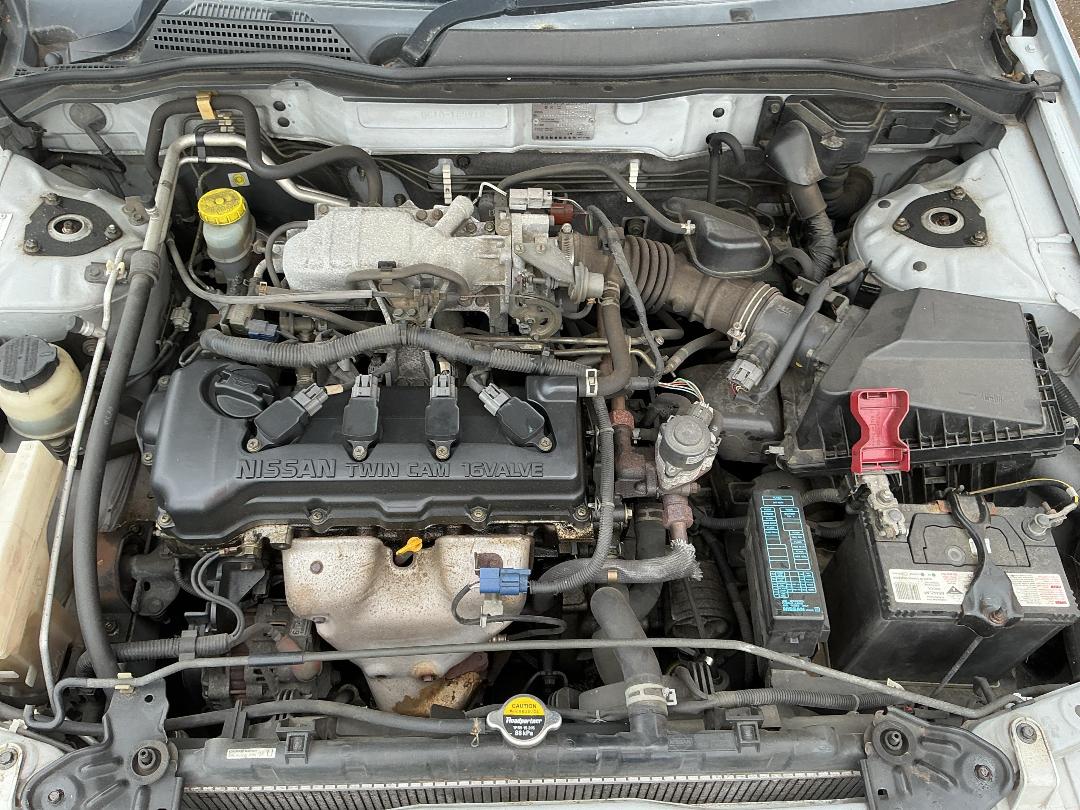 Photo '8' of Nissan Bluebird