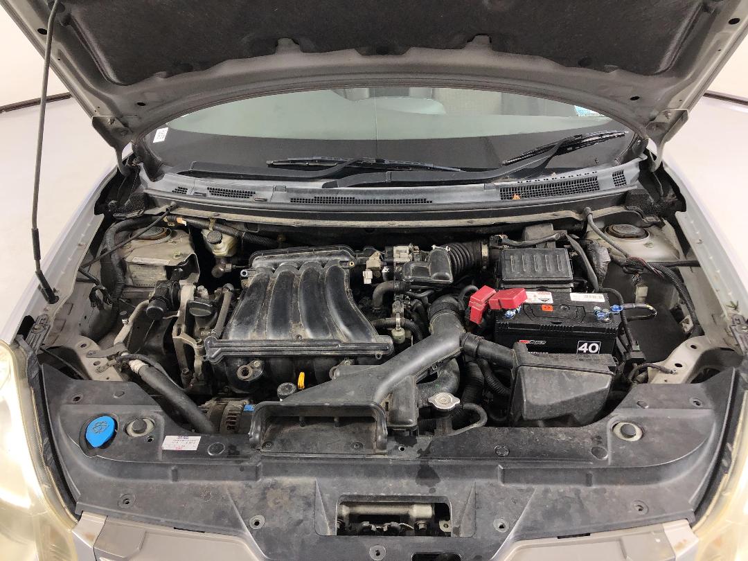 Photo '6' of Nissan Bluebird Sylphy