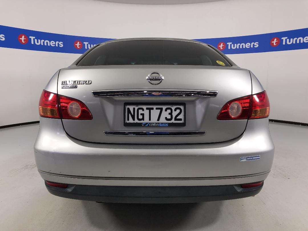 Photo '9' of Nissan Bluebird Sylphy