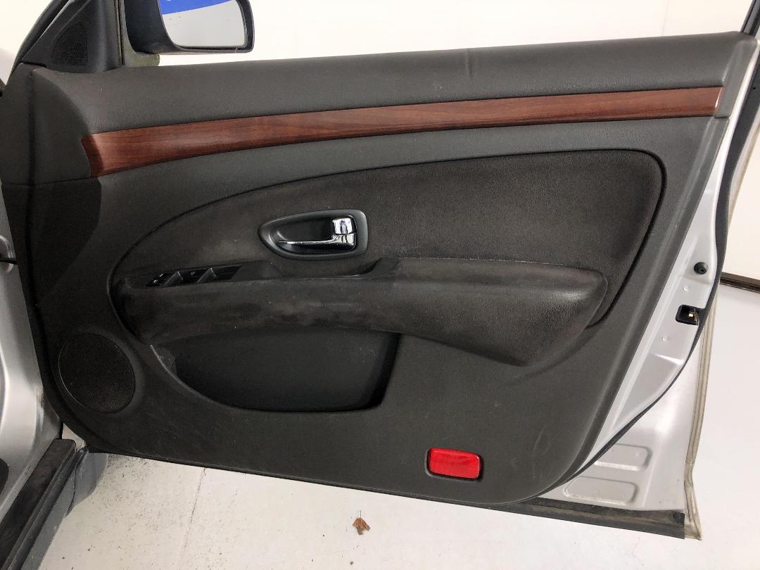 Photo '13' of Nissan Bluebird Sylphy