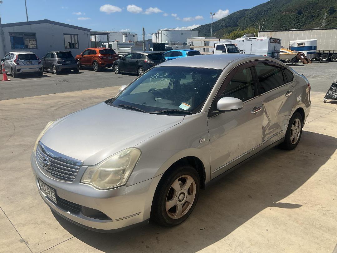 Photo '2' of Nissan Bluebird Photo '2' of Nissan Bluebird