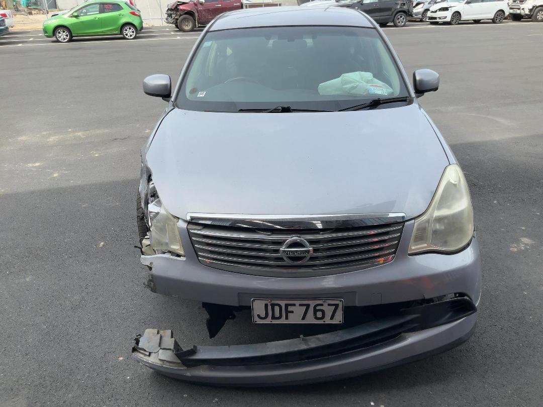 Photo '2' of Nissan Bluebird Sylphy