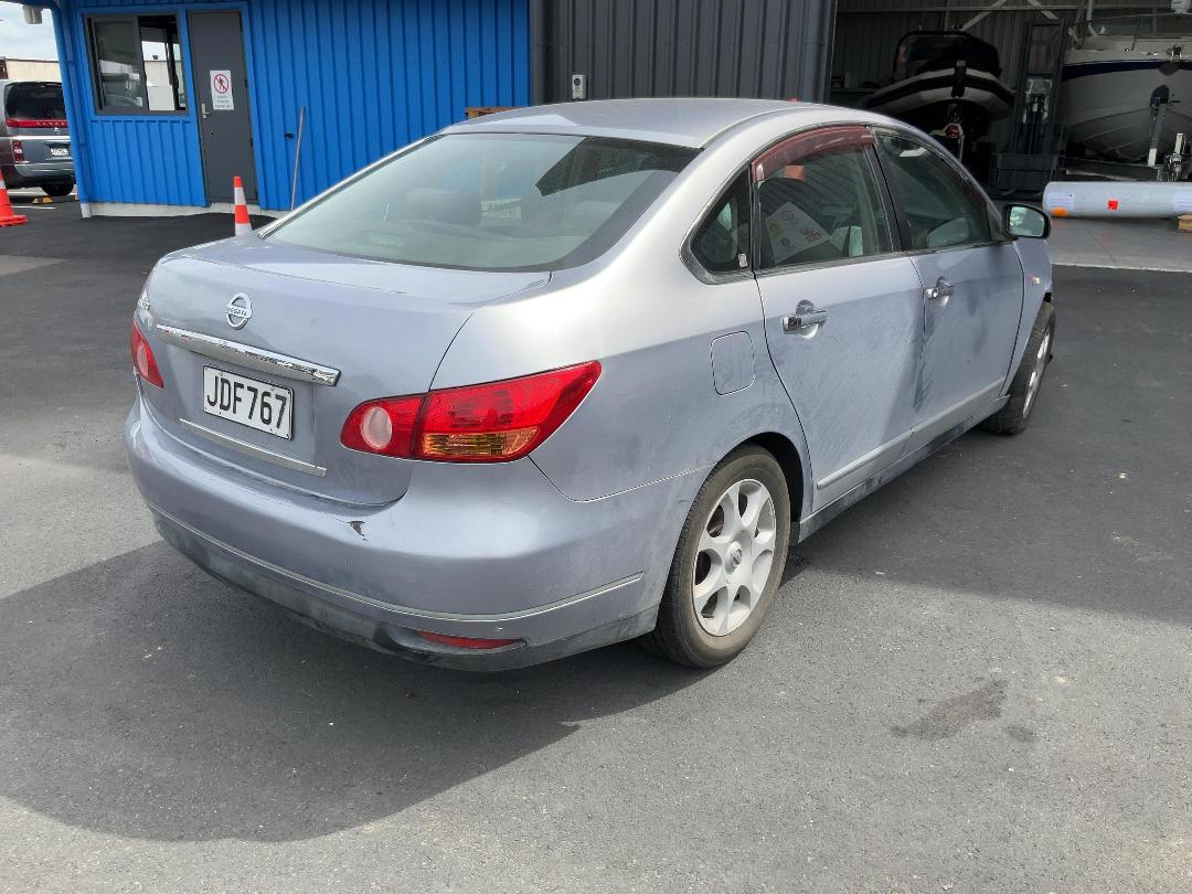 Photo '7' of Nissan Bluebird Sylphy
