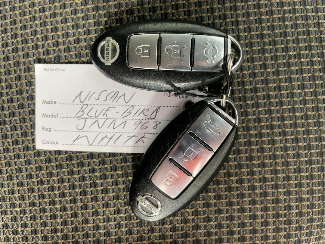 Photo '22' of Nissan Bluebird