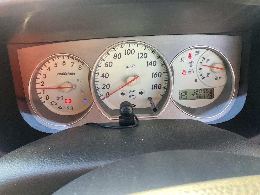 Photo '6' of Nissan Bluebird Sylphy