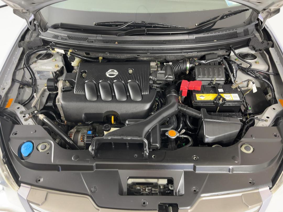 Photo '13' of Nissan Bluebird