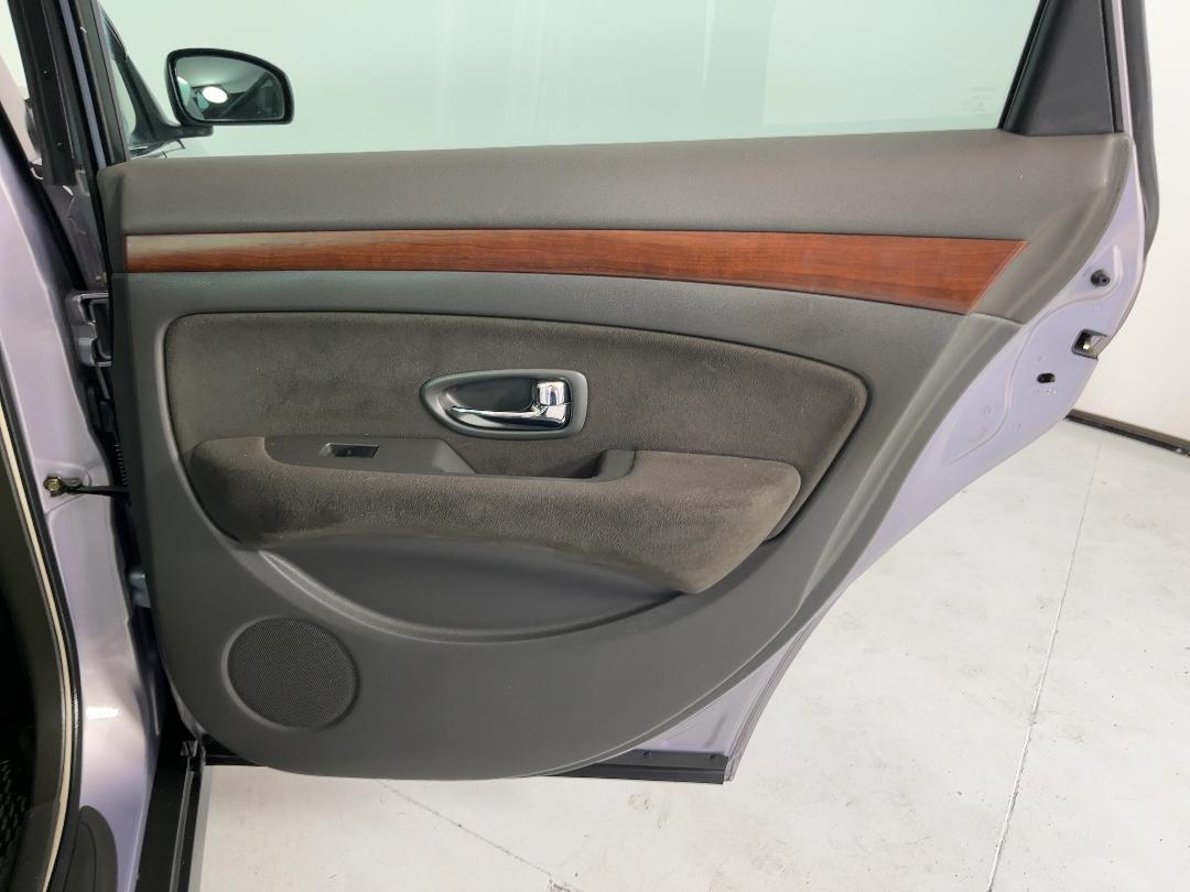 Photo '19' of Nissan Bluebird