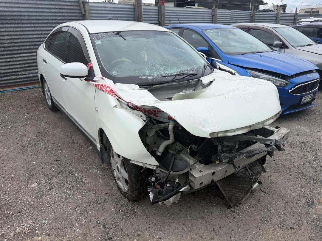 Photo '2' of Nissan Bluebird Sylphy