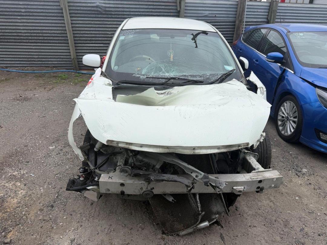 Photo '3' of Nissan Bluebird Sylphy