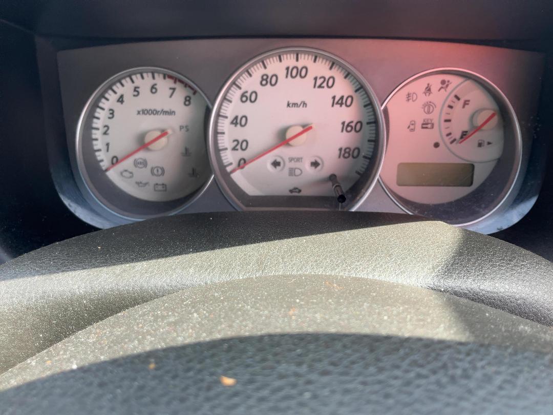 Photo '12' of Nissan Bluebird Sylphy