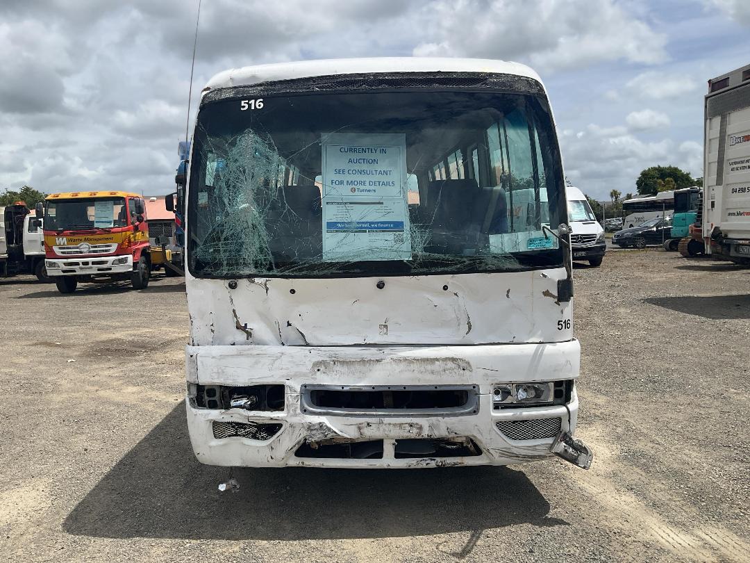 Photo '8' of Nissan Civilian Bus