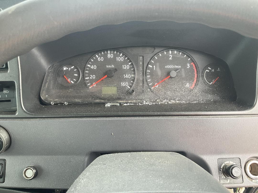 Photo '10' of Nissan Civilian Bus