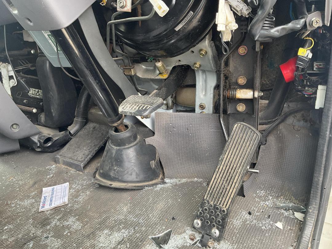 Photo '16' of Nissan Civilian Bus