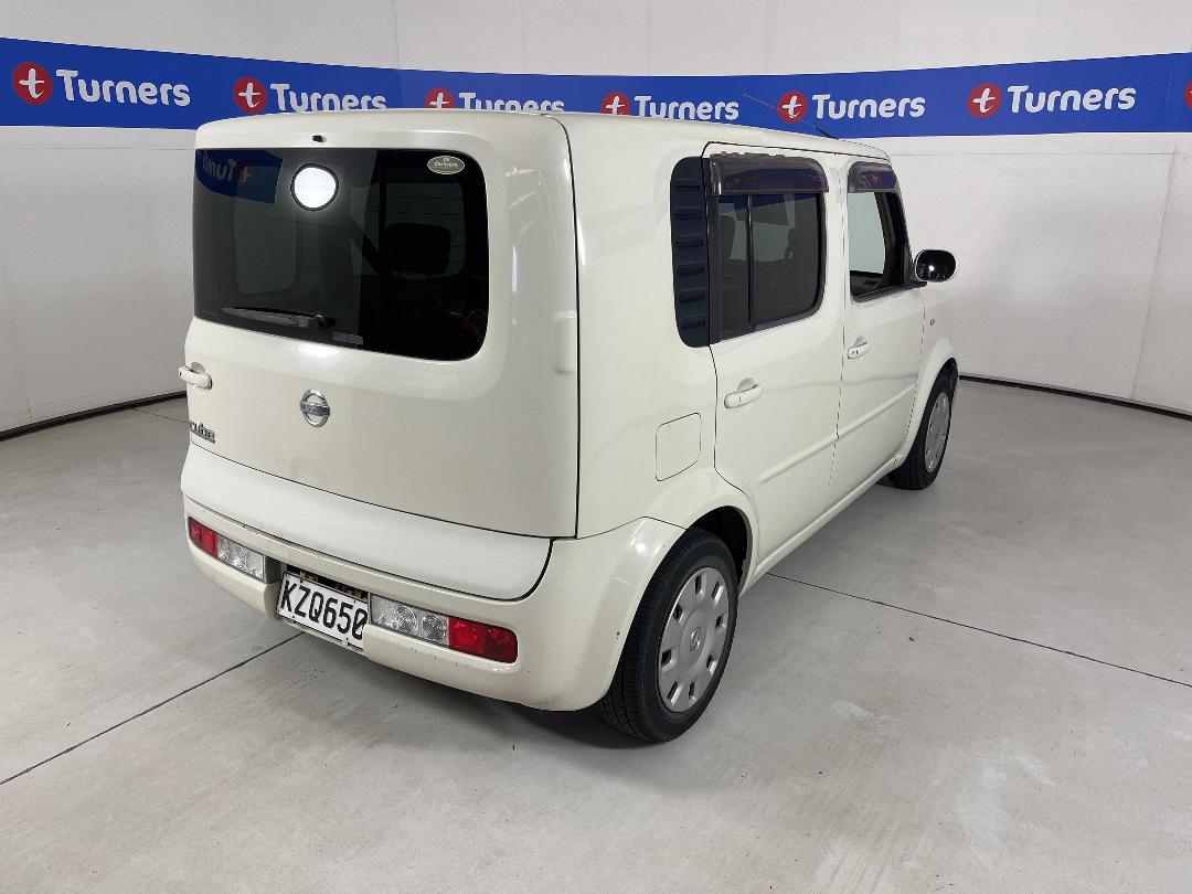 Photo '7' of Nissan Cube