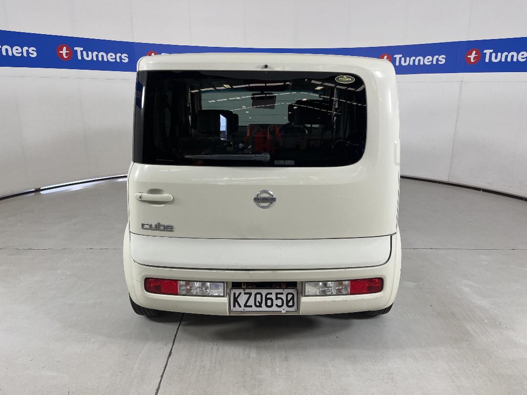 Photo '6' of Nissan Cube