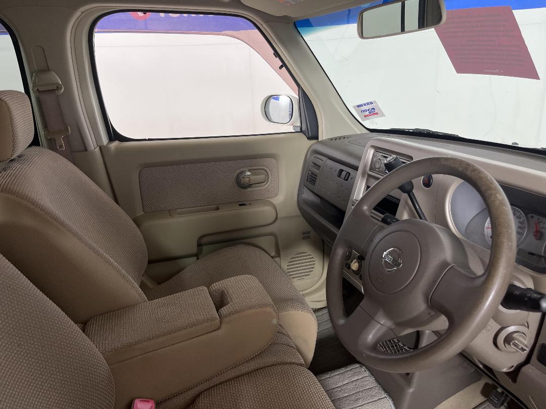 Photo '16' of Nissan Cube