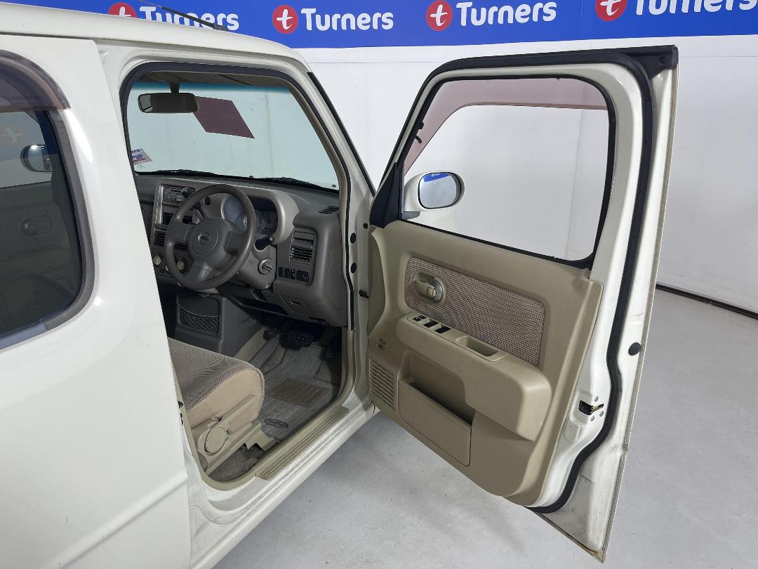 Photo '15' of Nissan Cube