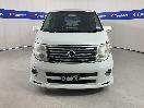 Thumbnail '2' of Nissan Elgrand