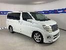 Thumbnail '1' of Nissan Elgrand