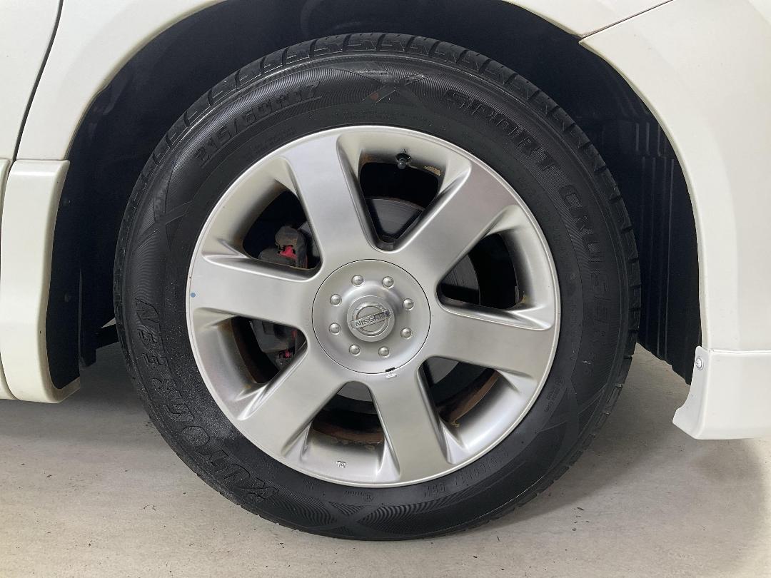 Photo '9' of Nissan Elgrand