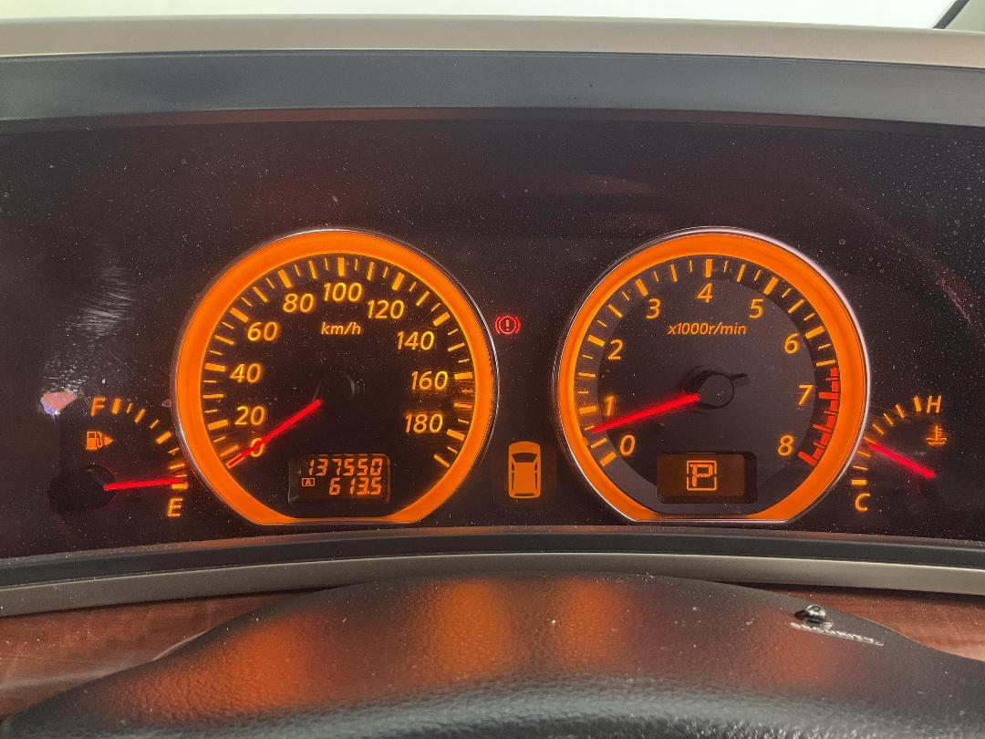 Photo '21' of Nissan Elgrand