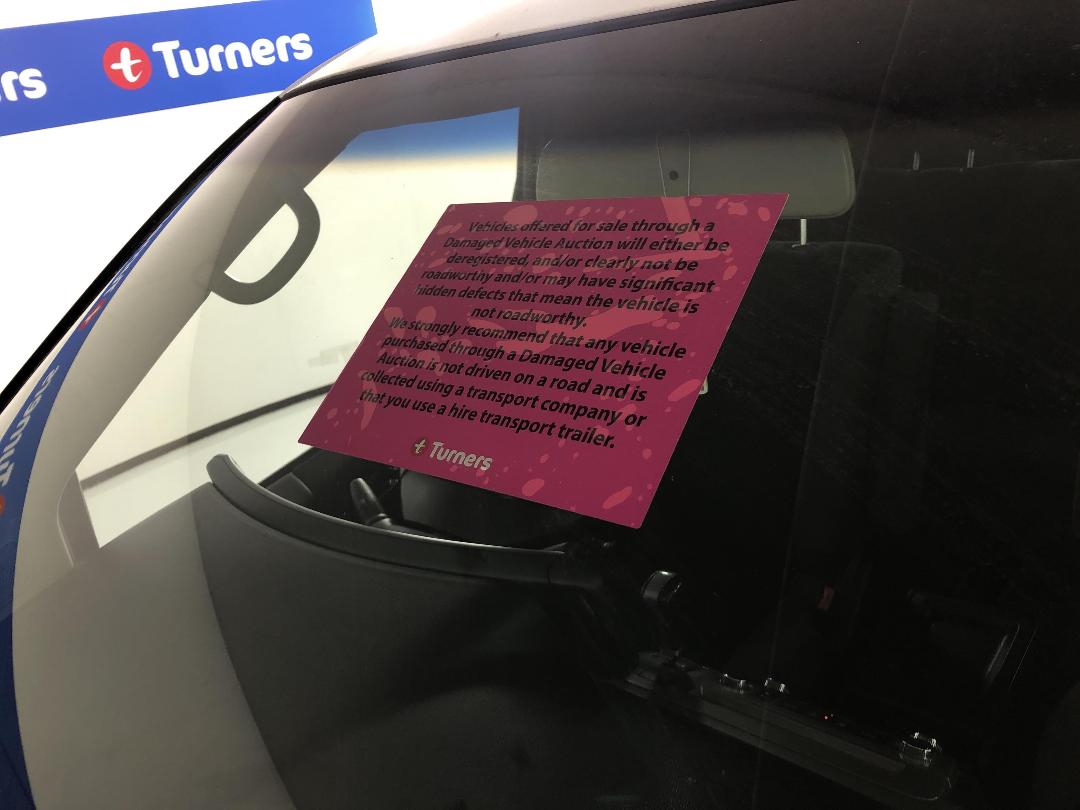 Photo '21' of Nissan Elgrand Photo '21' of Nissan Elgrand