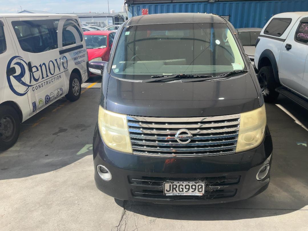 Photo '5' of Nissan Elgrand