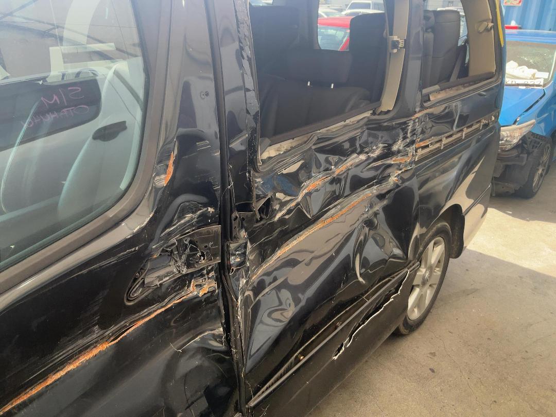 Photo '9' of Nissan Elgrand