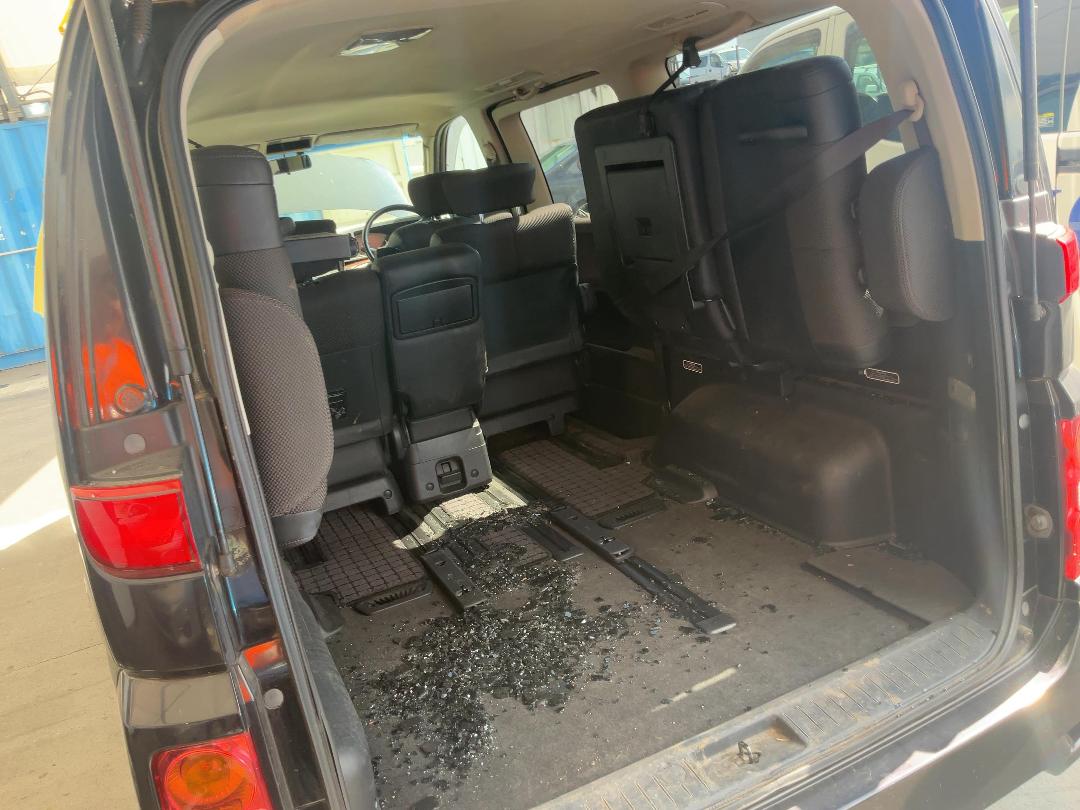 Photo '24' of Nissan Elgrand