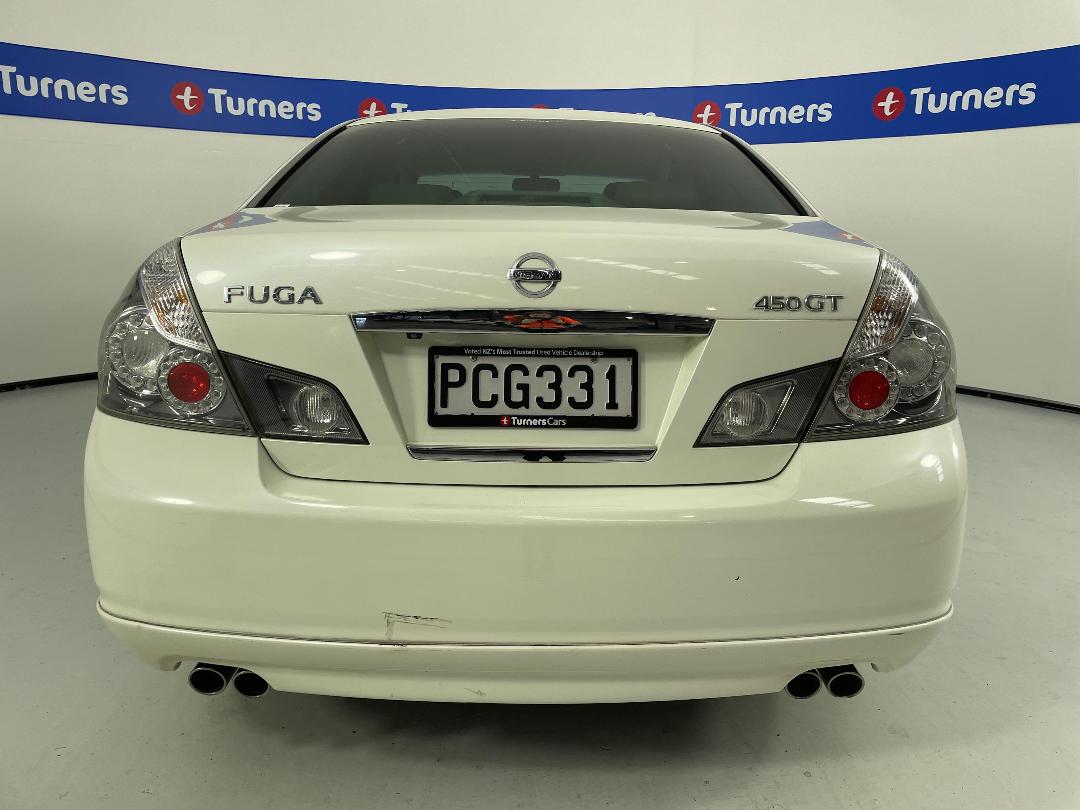 Photo '6' of Nissan Fuga