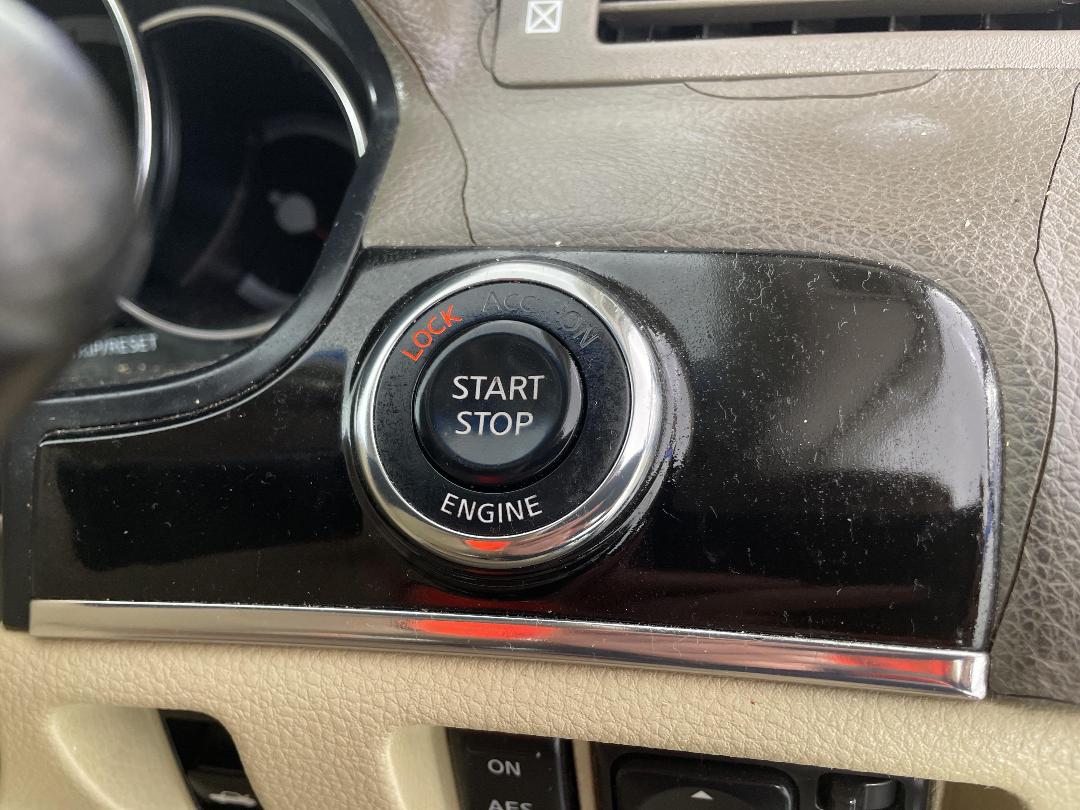 Photo '24' of Nissan Fuga