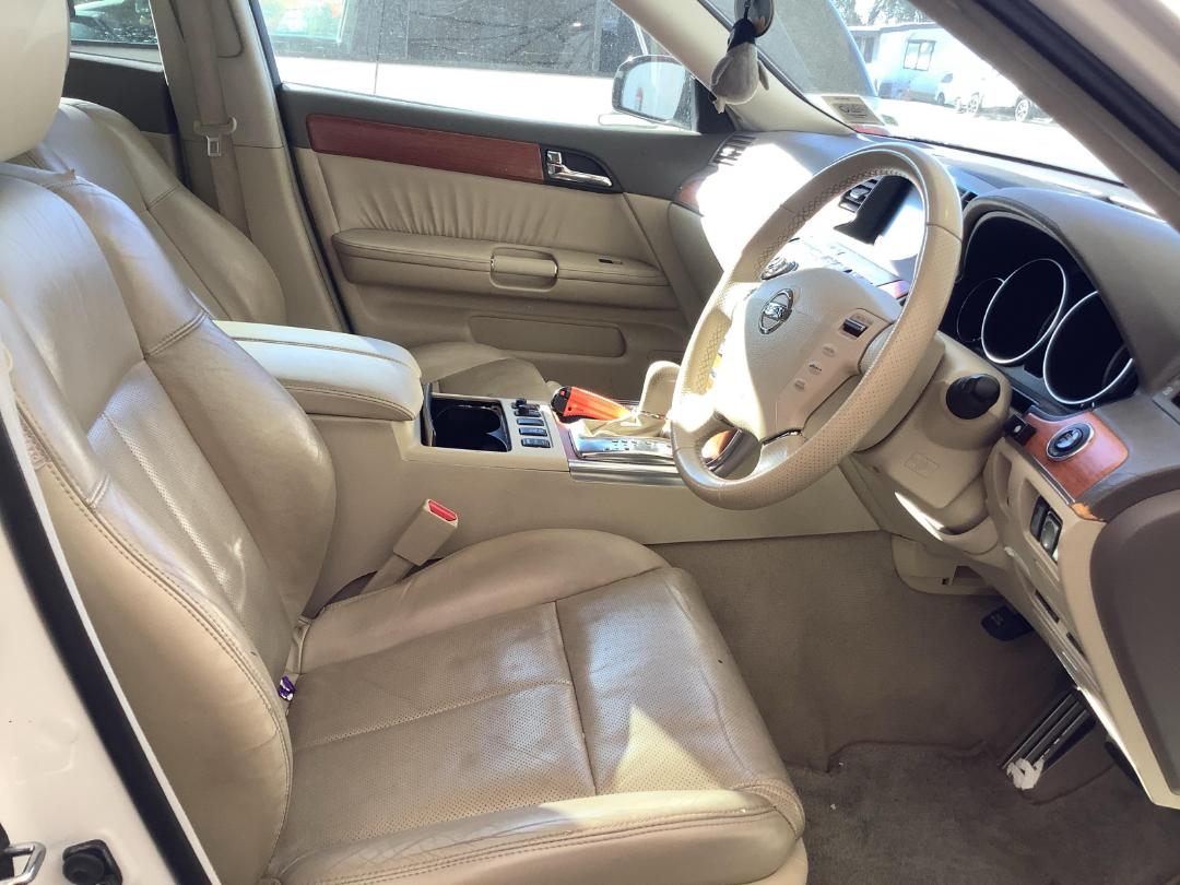 Photo '6' of Nissan Fuga