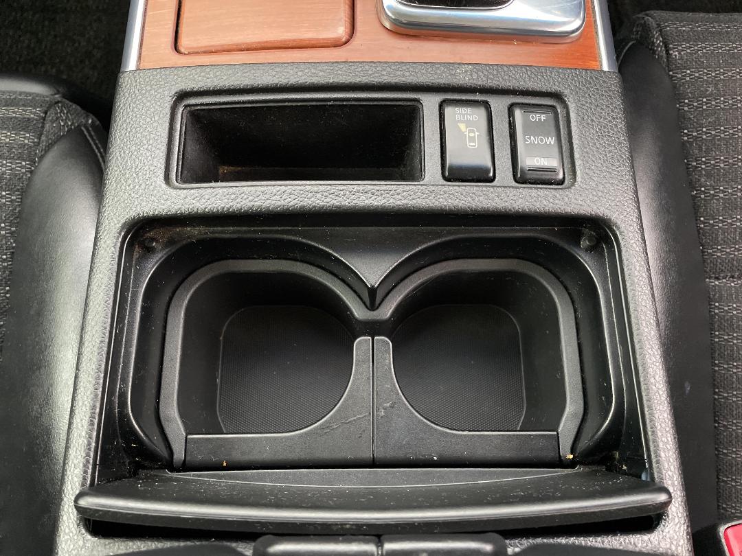 Photo '23' of Nissan Fuga