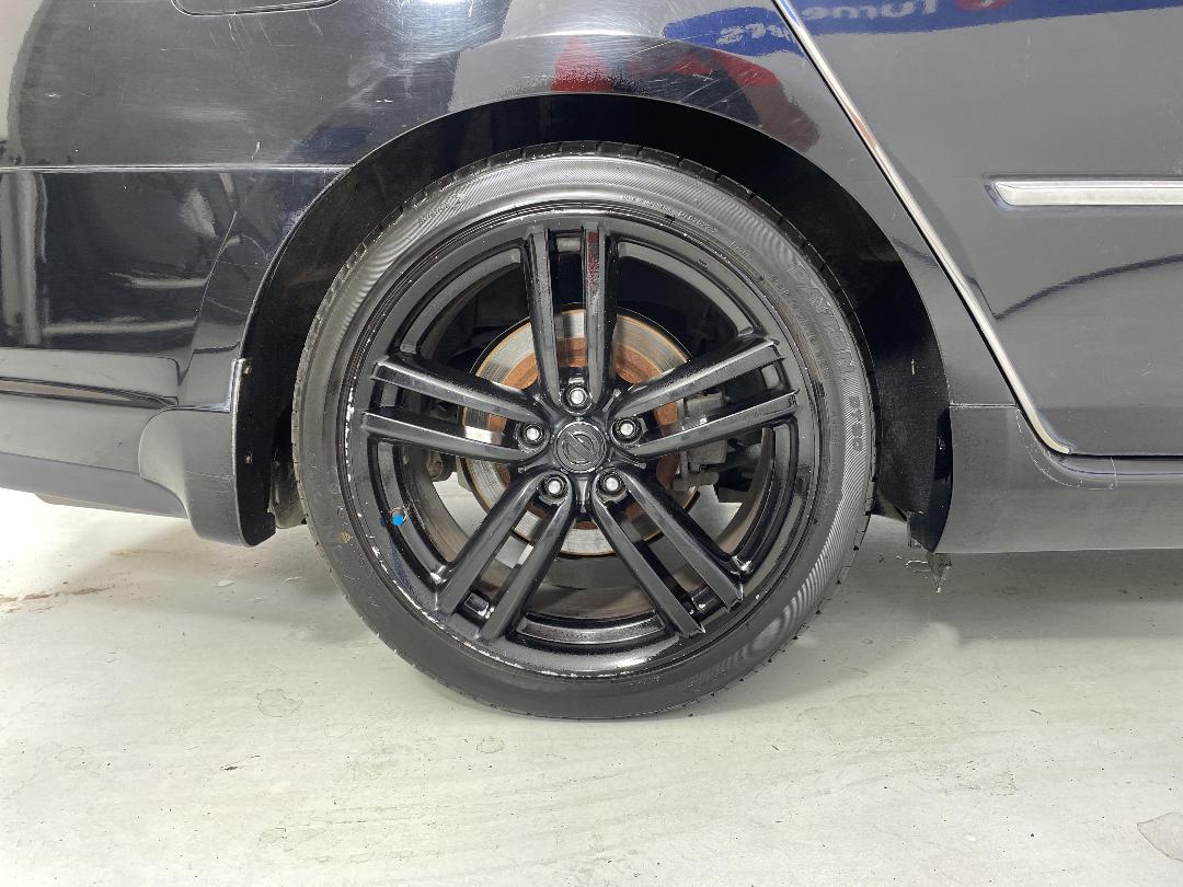 Photo '12' of Nissan Fuga