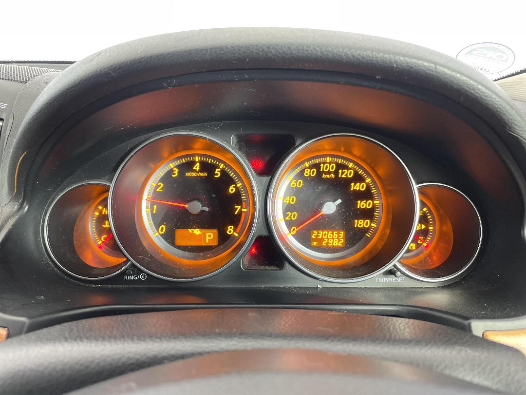 Photo '21' of Nissan Fuga