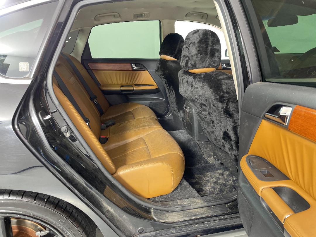 Photo '20' of Nissan Fuga