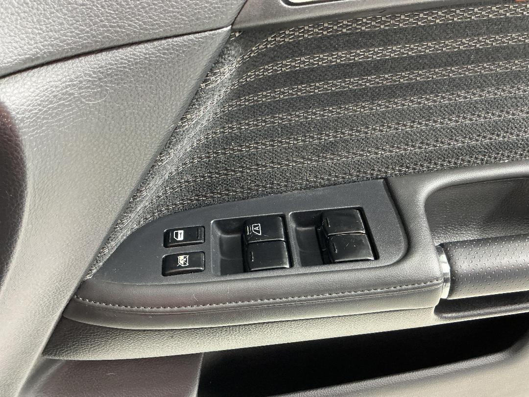 Photo '25' of Nissan Fuga Photo '25' of Nissan Fuga