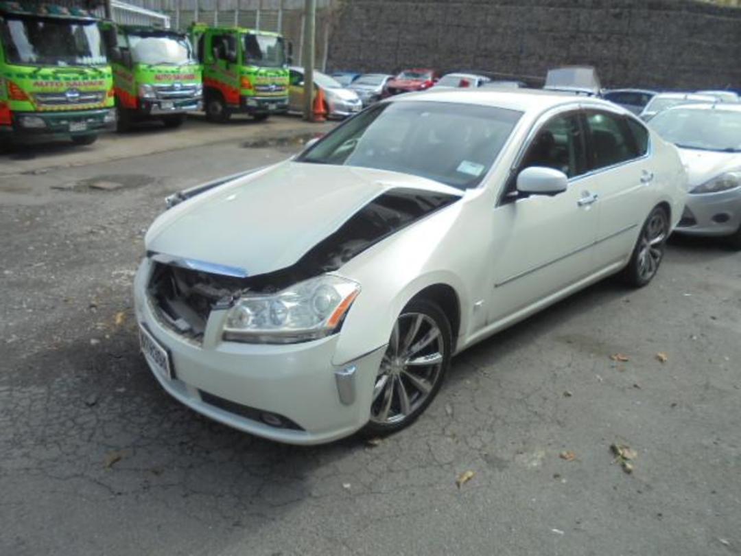 Photo '5' of Nissan Fuga