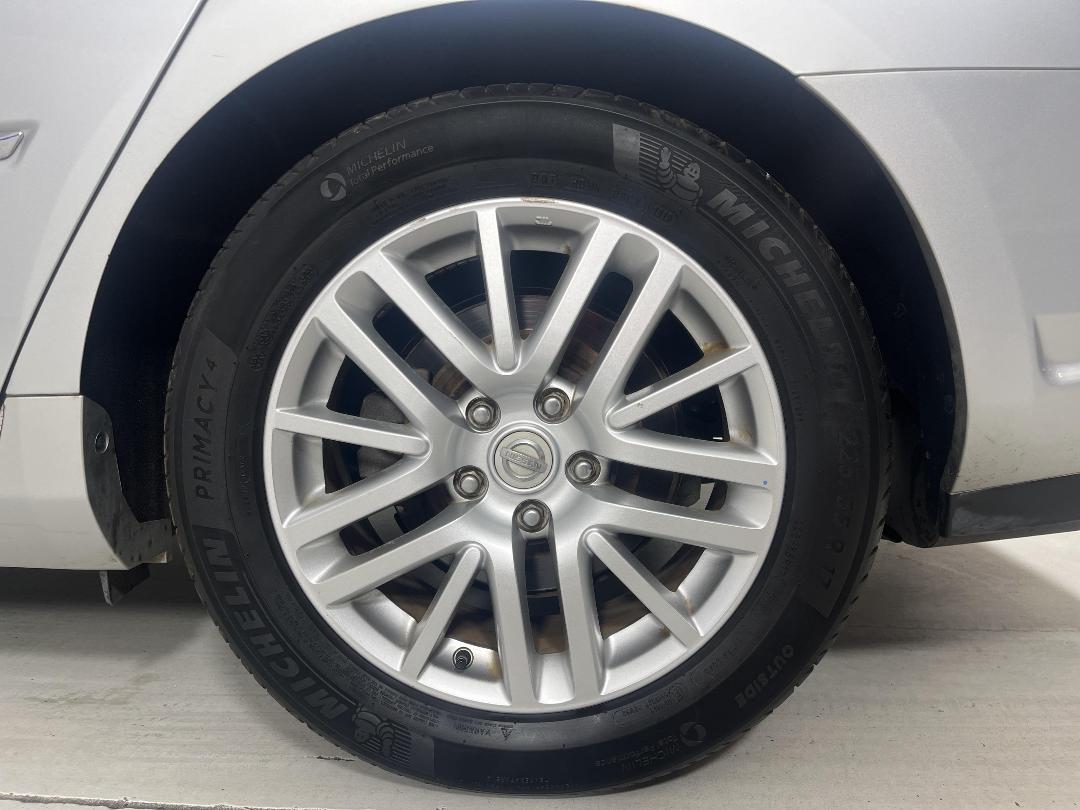 Photo '11' of Nissan Fuga Photo '11' of Nissan Fuga