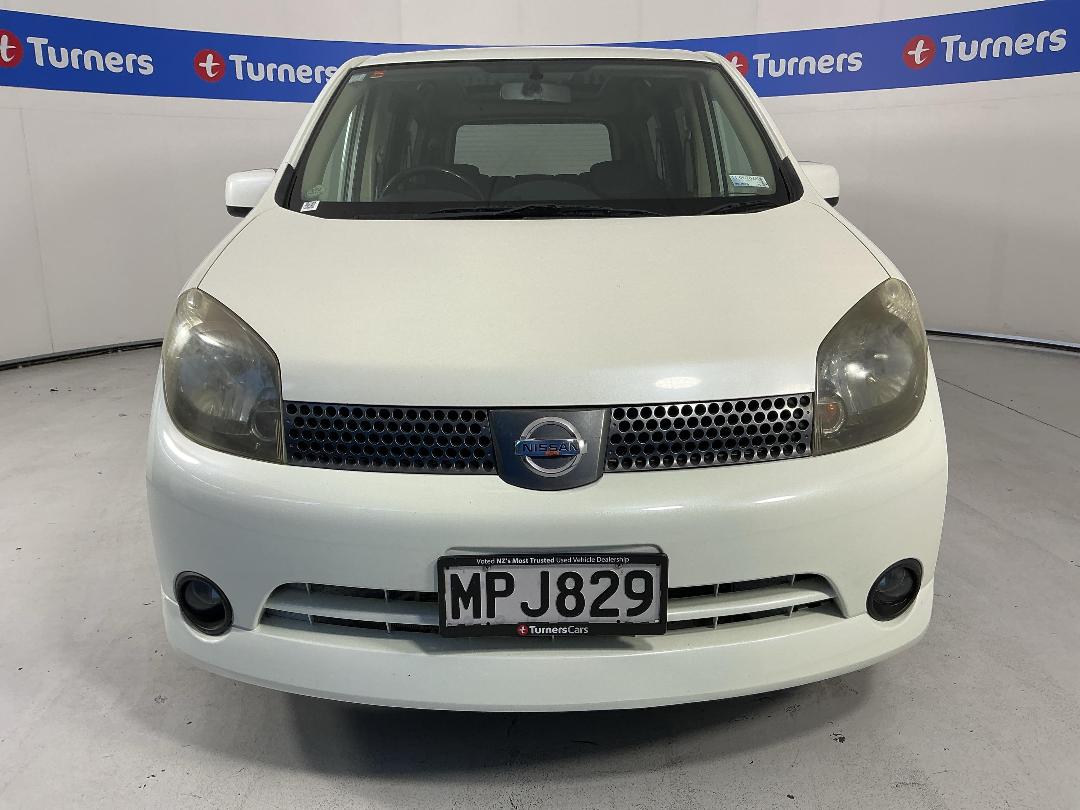 Photo '2' of Nissan Lafesta