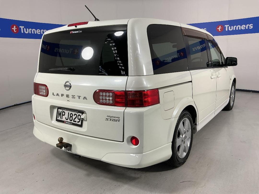 Photo '7' of Nissan Lafesta