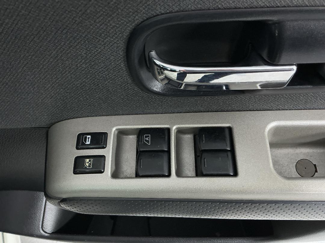 Photo '22' of Nissan Lafesta