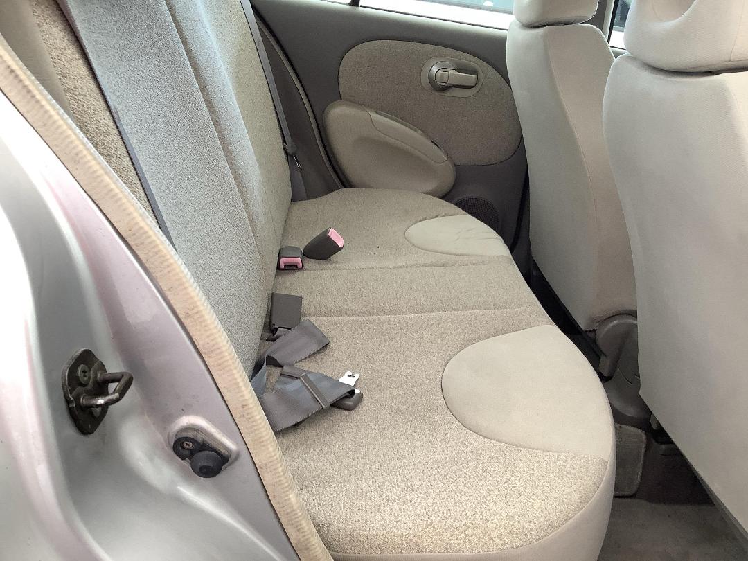 Photo '9' of Nissan March