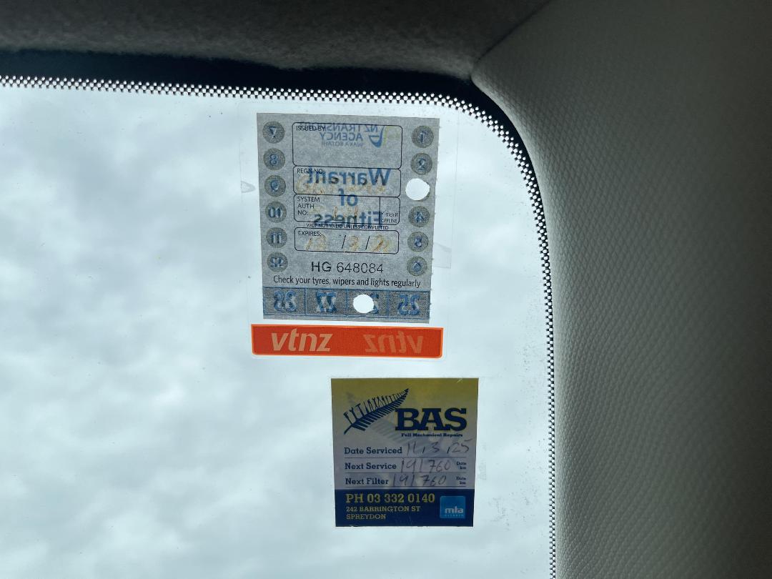 Photo '19' of Nissan March