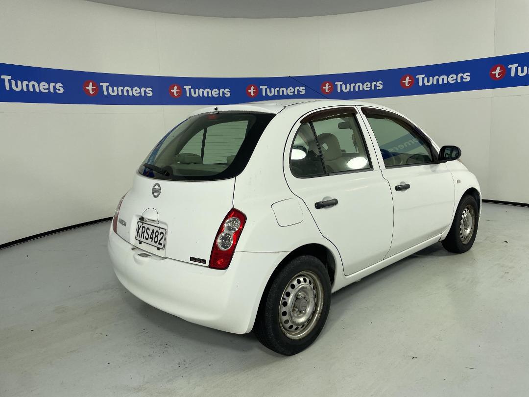 Photo '7' of Nissan March